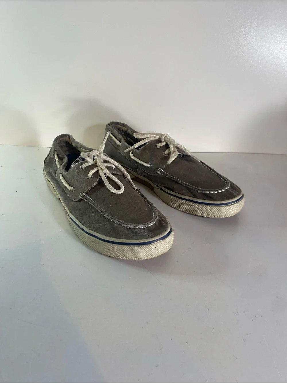 N/A sperry top